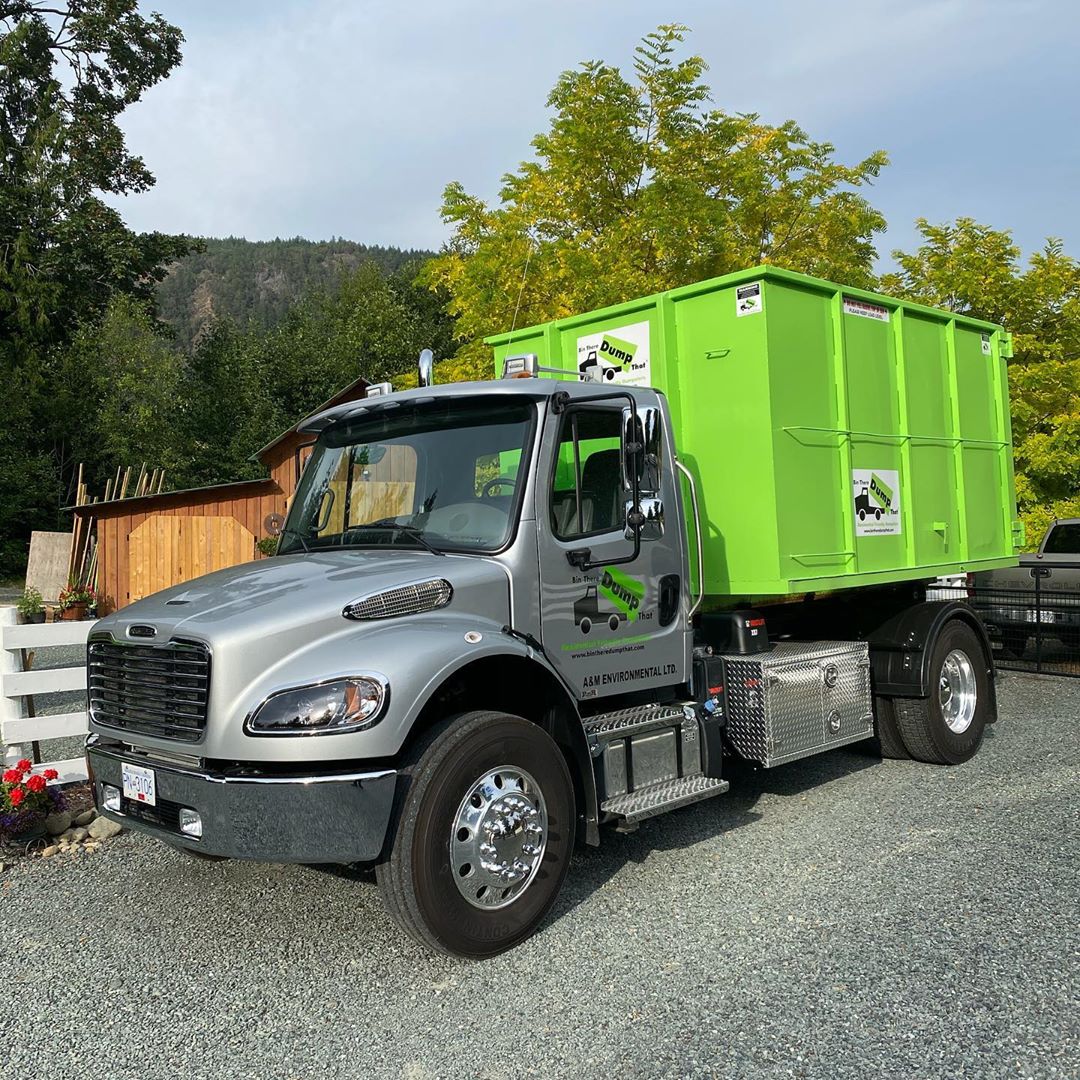 Choosing dumpster rental in Miamisburg, OH